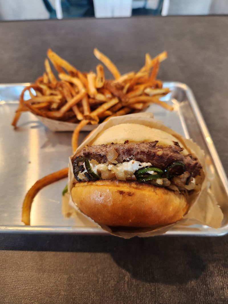 Pure Burger Bar (San Clemente, California)