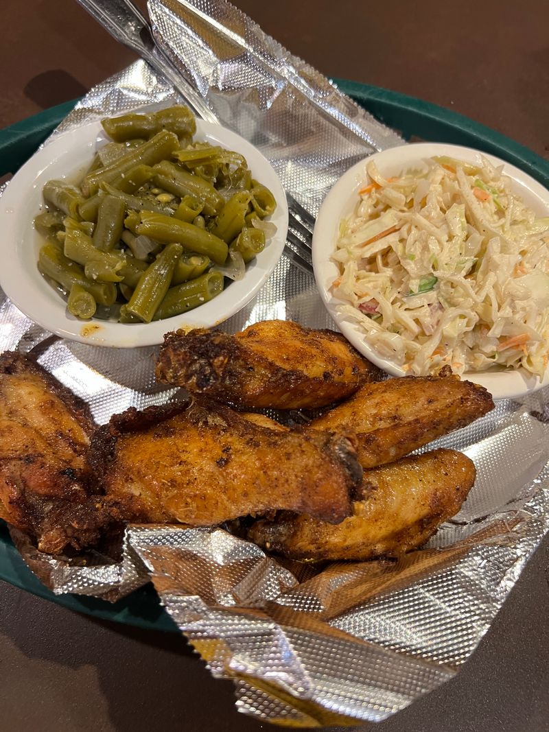 Momma's Mustard, Pickles & BBQ (St. Matthews)