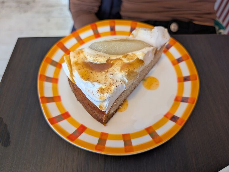 Pear and Almond Cake