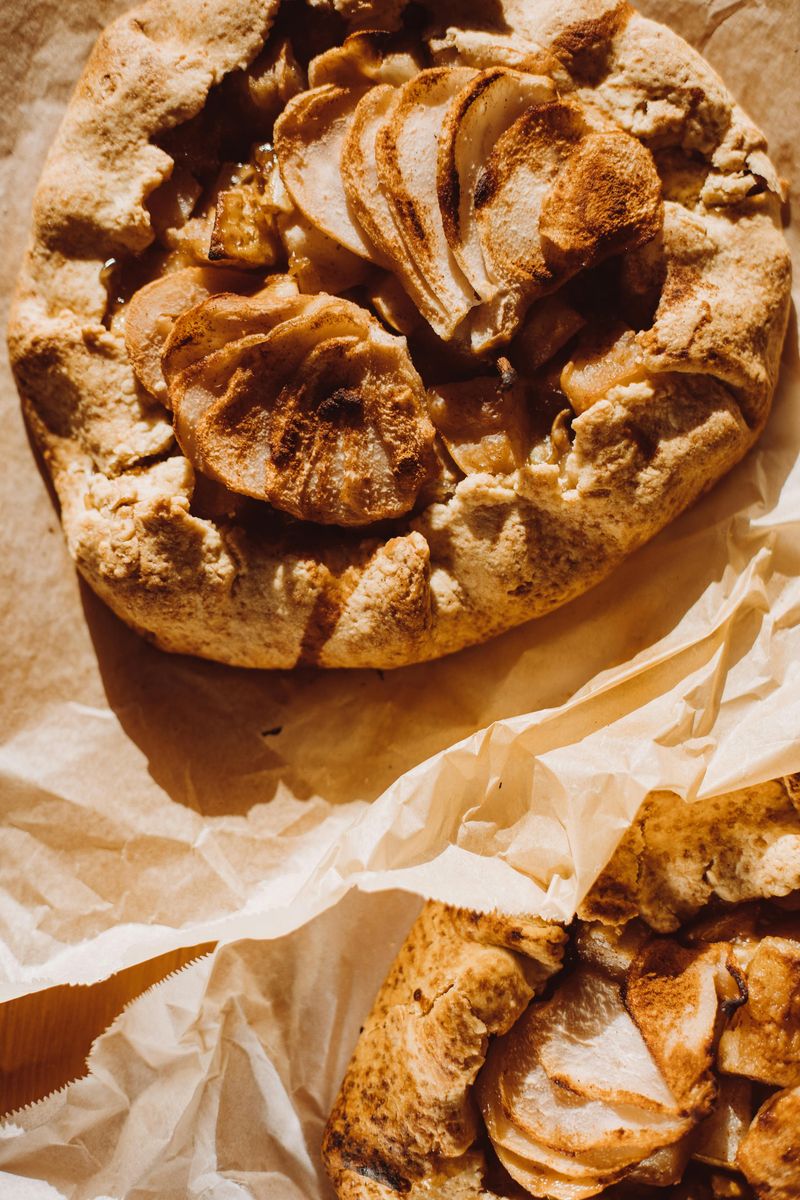 Skillet Apple Pie Biscuits