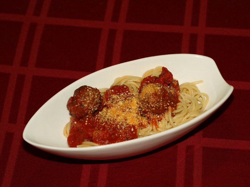 Spaghetti And Meatballs (Lady And The Tramp)