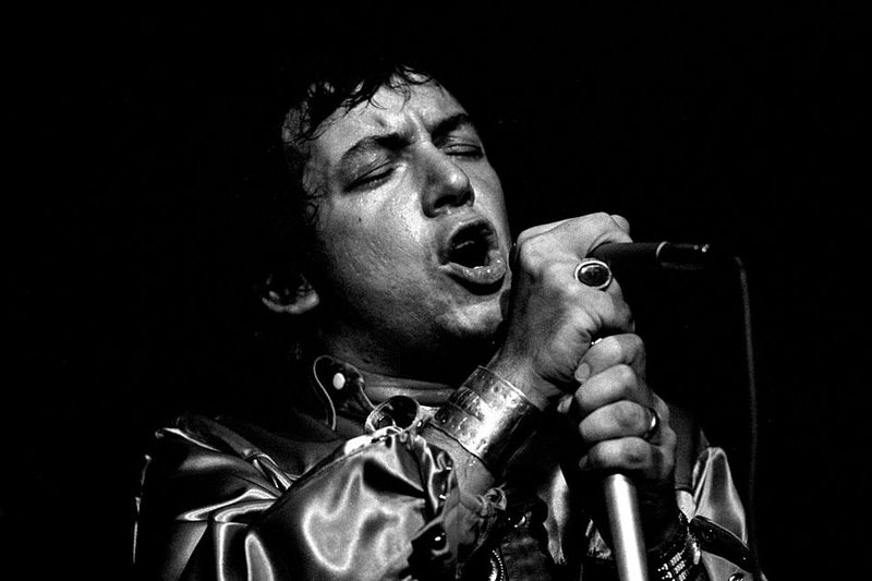 Eric Burdon and War - Paint It, Black