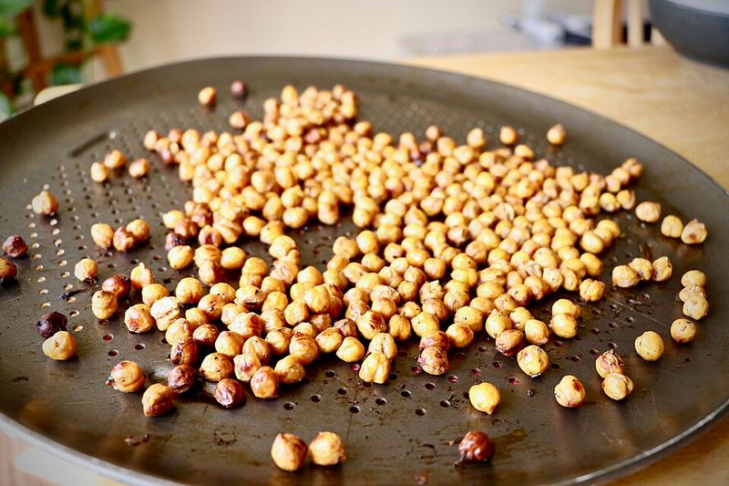 Crispy Roasted Chickpeas