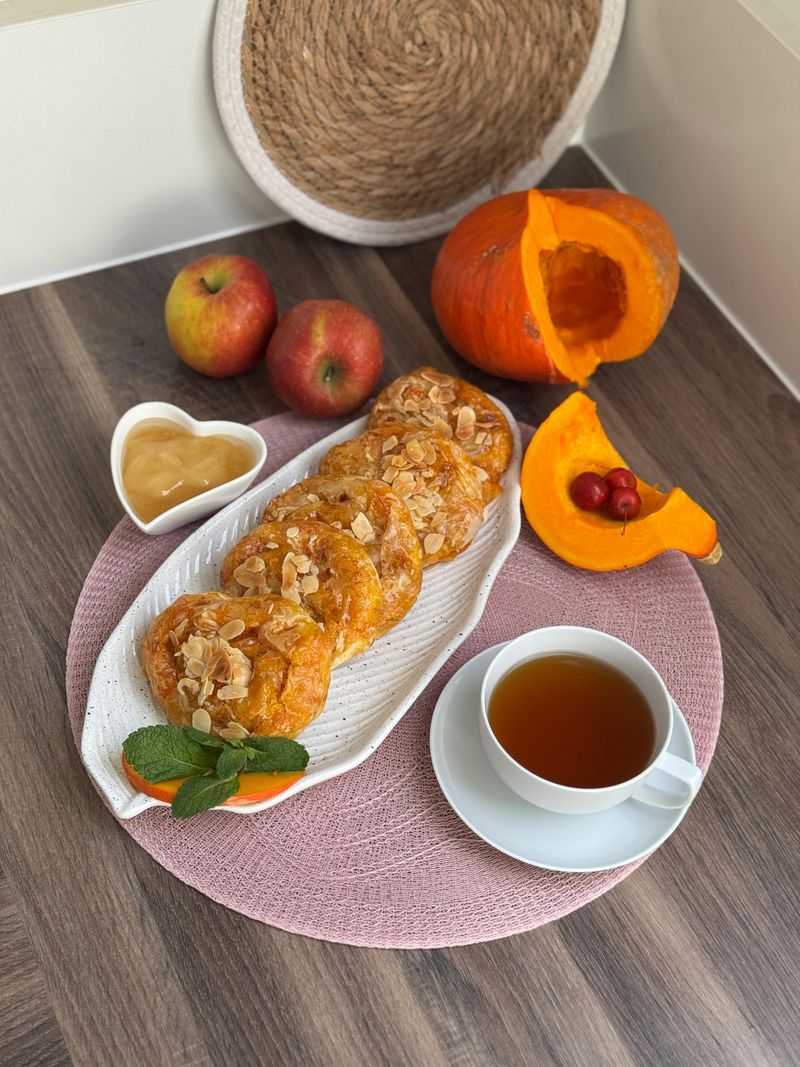 Apple Nachos with Almond Butter and a Sprinkle of Cinnamon