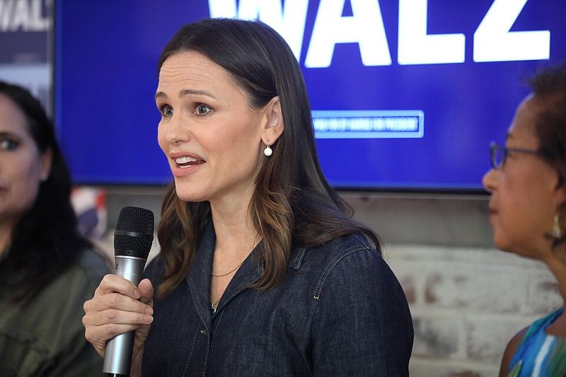 The Last Thing He Told Me (2023)