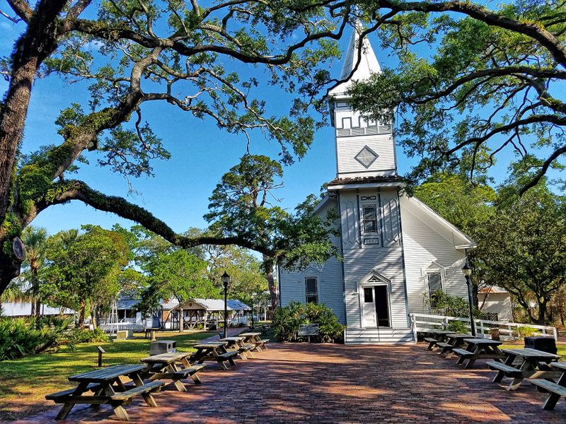 Manatee Village Historical Park