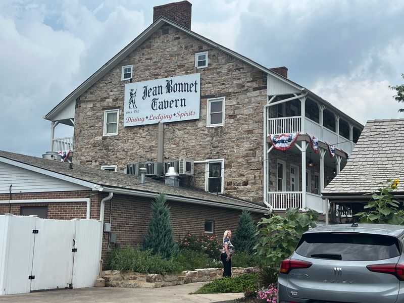 Jean Bonnet Tavern – Bedford