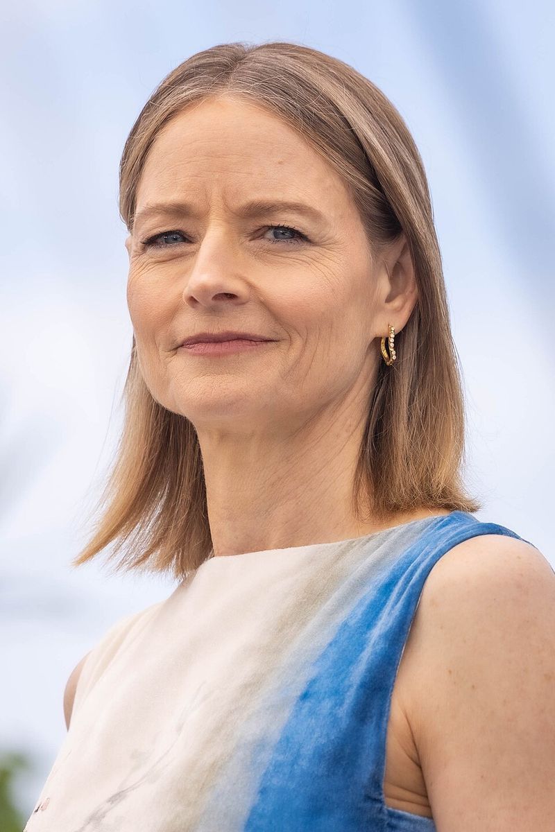 Jodie Foster Embraces Authentic Beauty