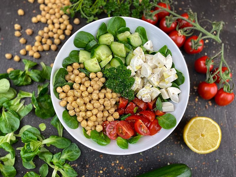 Mediterranean Chickpea Salad