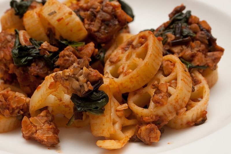 Citrus-Soy Glazed Tempeh With Broccoli