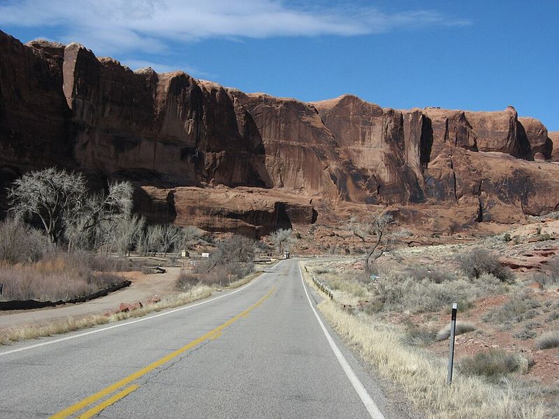 Drive the Arches Scenic Road