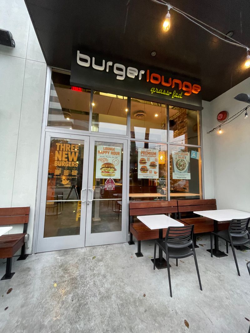 Burger Lounge (Multiple U.S. Cities, Primarily CA)