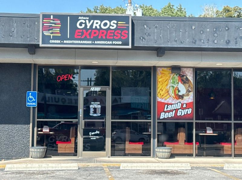 Kansas: Athens Gyros Express
