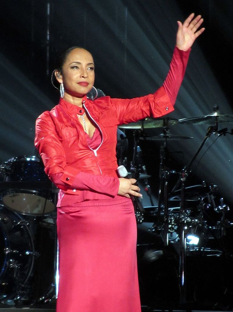 Sade Adu