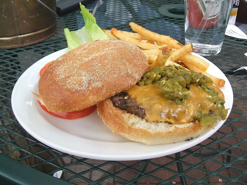 Albuquerque Green Chile Cheeseburger