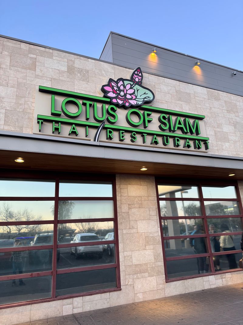 Lotus Of Siam (Flamingo location)