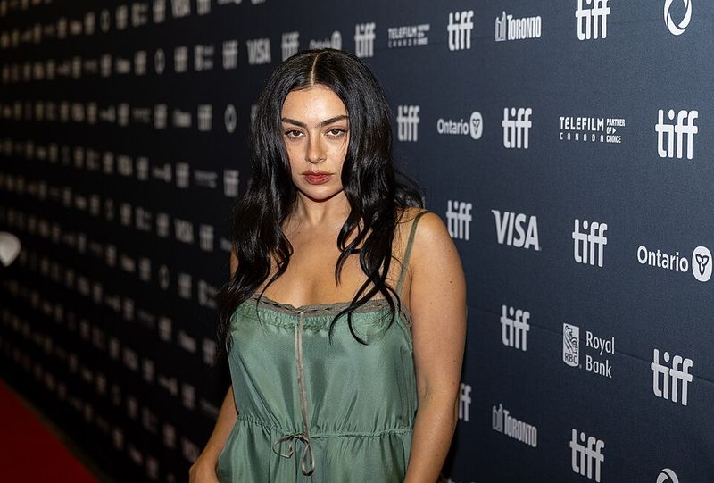 Charli xcx - BRAT (2024)