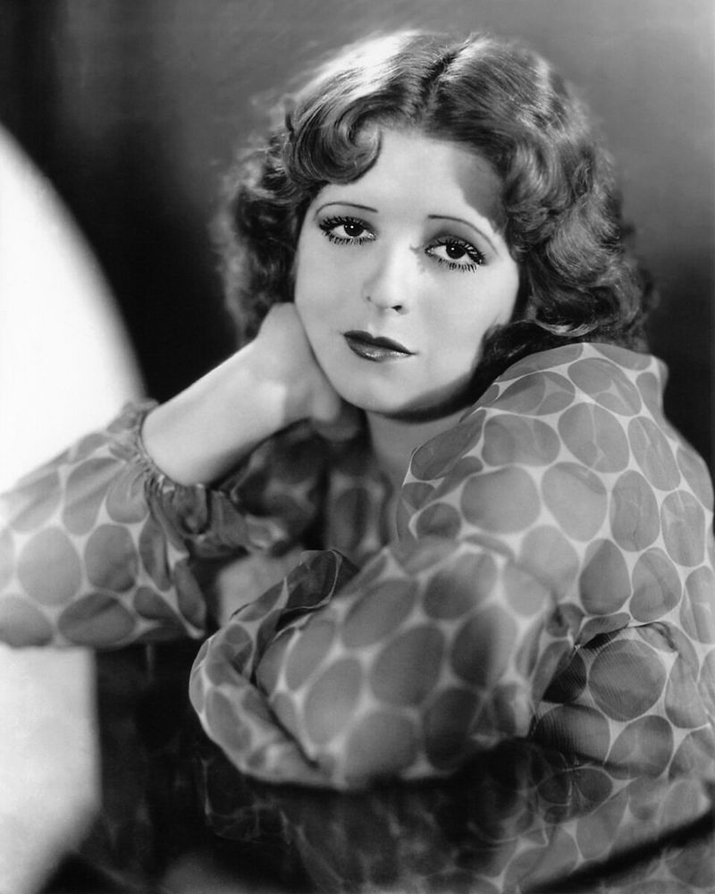 Clara Bow - Paramount Pictures