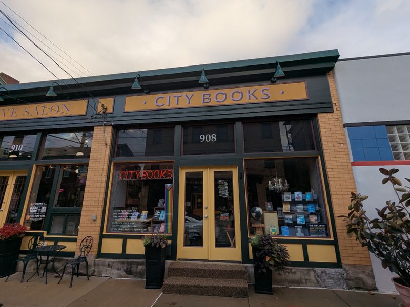 City Books - Pittsburgh, Pennsylvania
