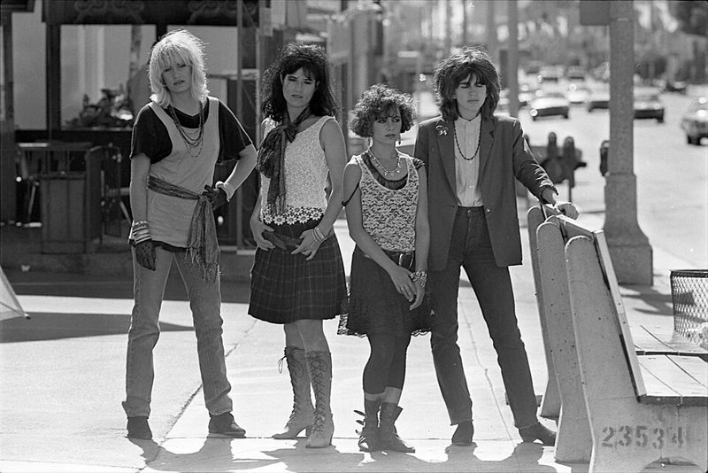 Hazy Shade of Winter by The Bangles (Season 1)