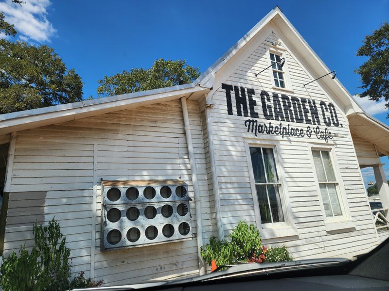 The Garden Co. Marketplace & Café - Schulenburg