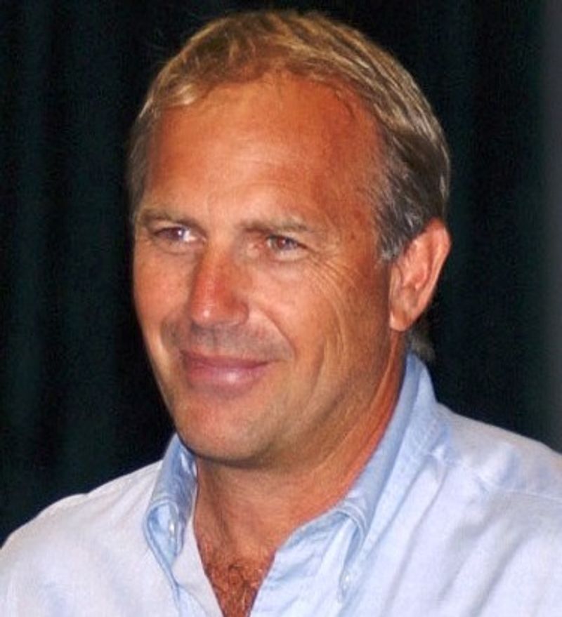 Kevin Costner (Waterworld, 1995)