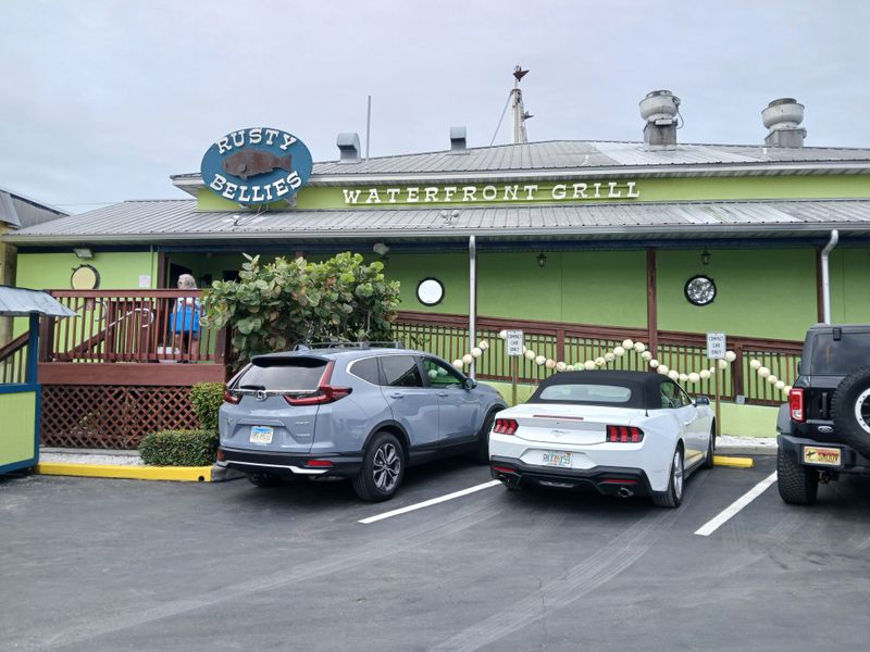Rusty Bellies Waterfront Grill