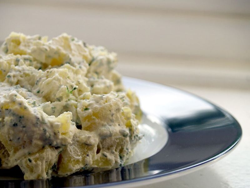 Kartoffelsalat: Potato Salad With Tang