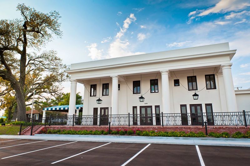 White Pillars - Mississippi