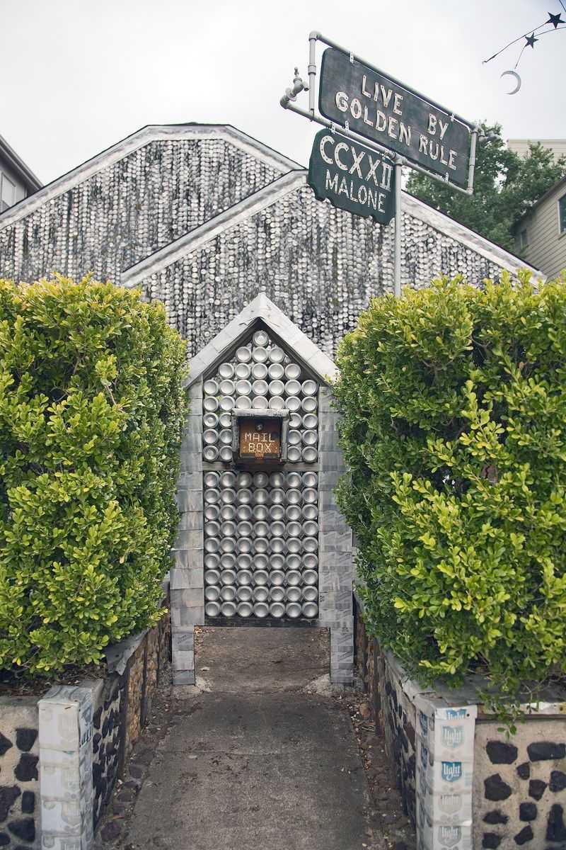 Beer Can House (Houston)