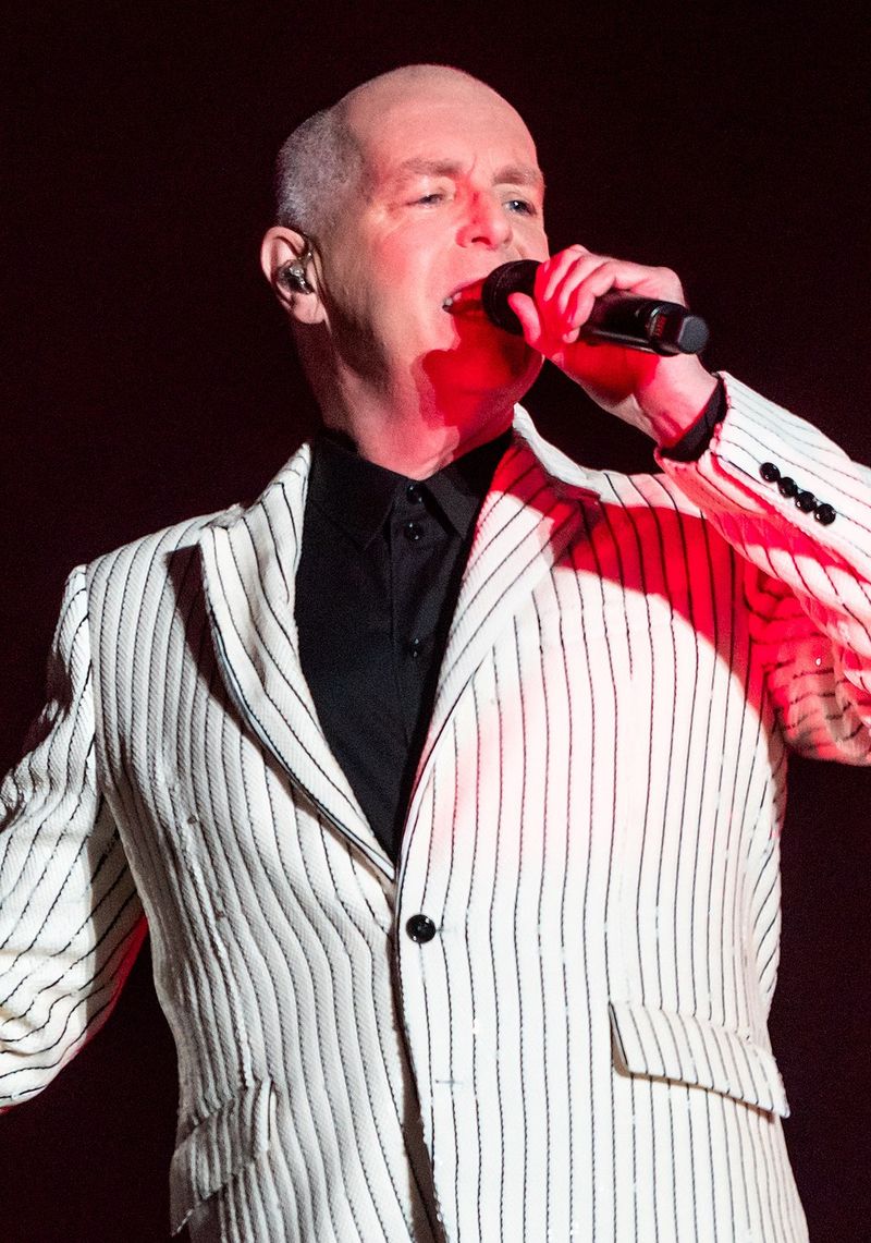 Neil Tennant - The Servant