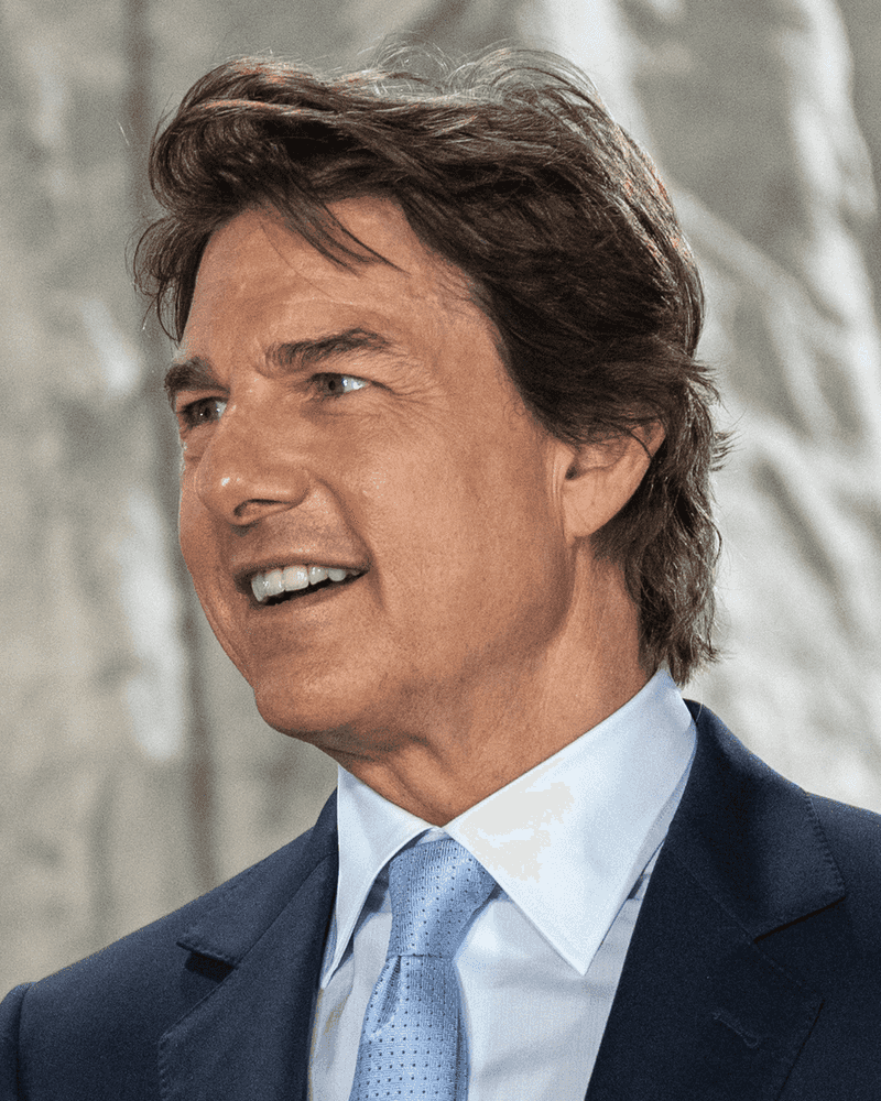 Tom Cruise in Young Guns