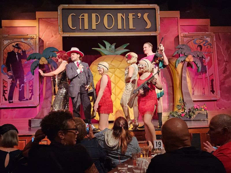 Capone's Dinner & Show