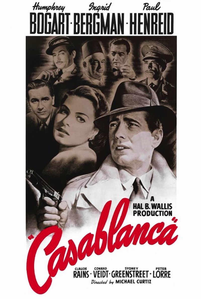 Casablanca (1942) - Shifting Café Extras and Props