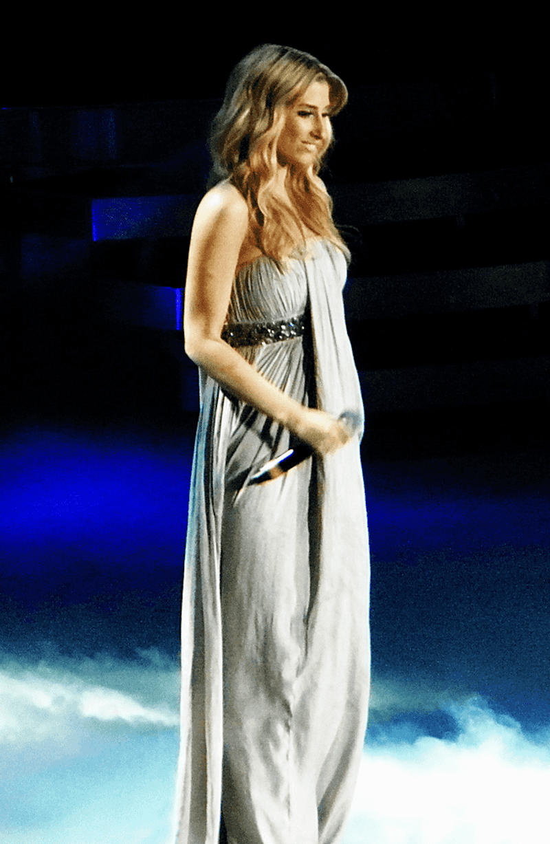 Stacey Solomon and Joe Swash - Son Rex