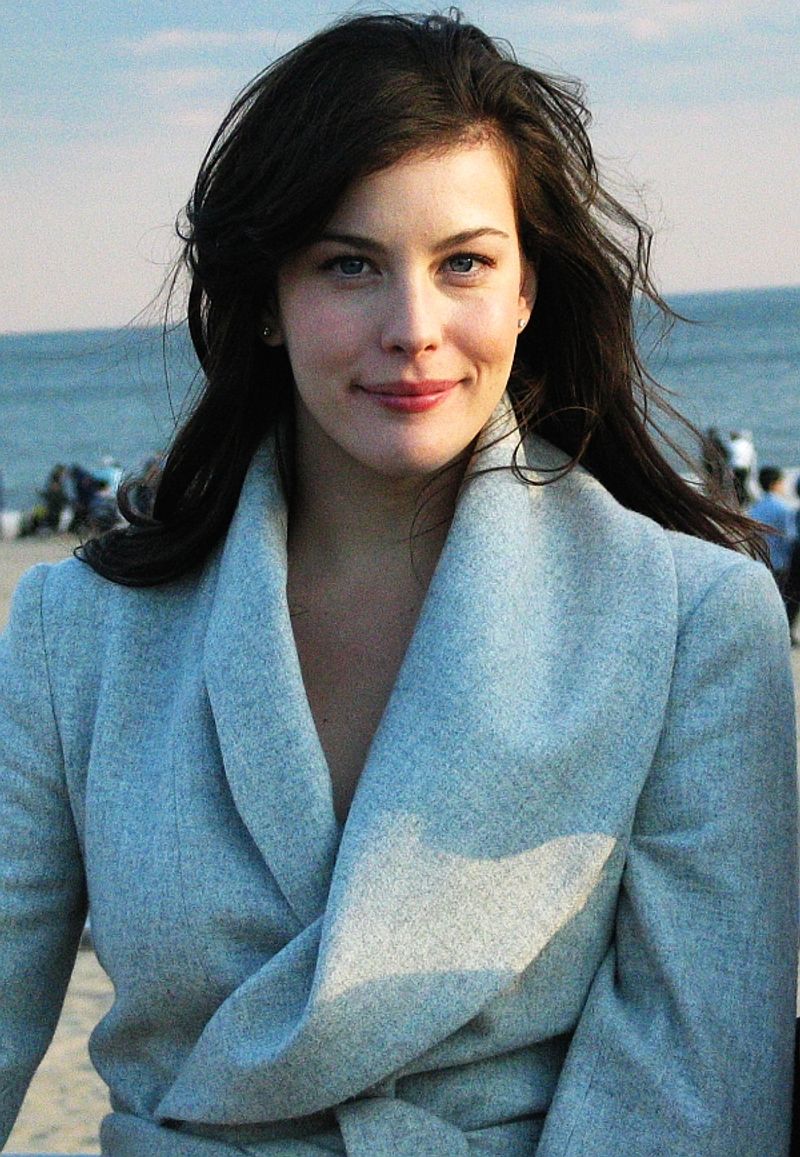 Liv Tyler - Son Sailor