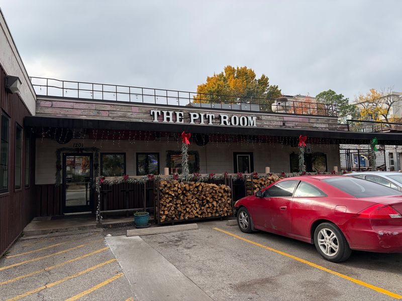 The Pit Room (Montrose)
