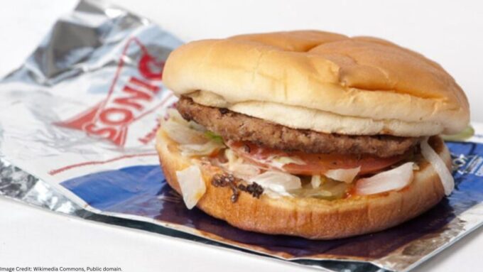 10 Restaurant Chains Famous For Their Perfect Bacon