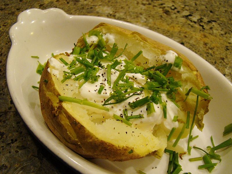 Baked Potato (Air-Fryer Jacket Potato)