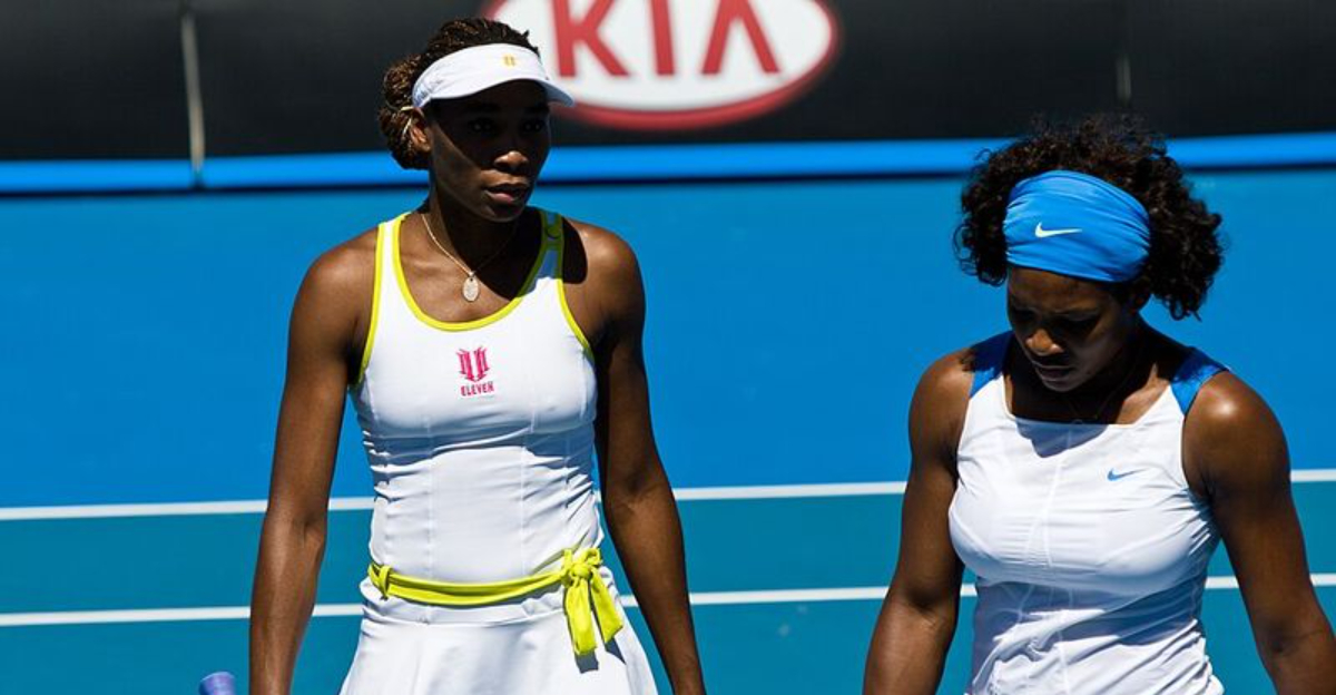 15 Photos Of Notable Sister Duos In Entertainment And Pop Culture