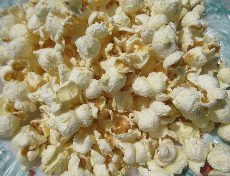 White Cheddar-Style Popcorn