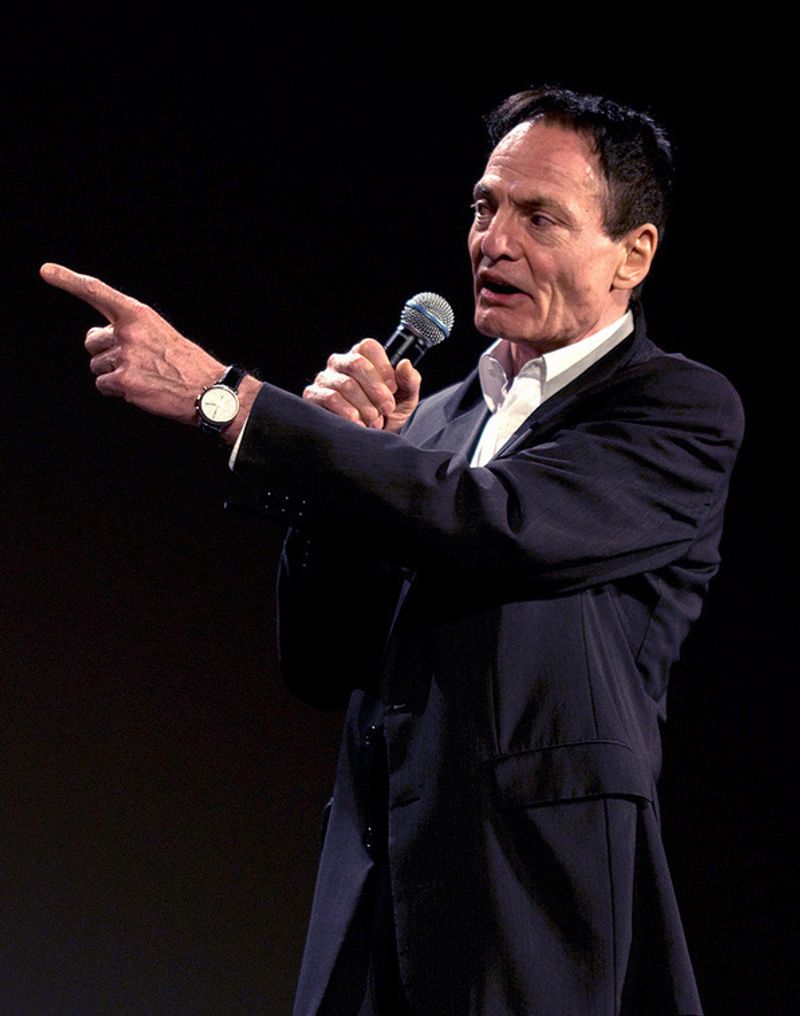 The Human Centipede — 49% → 30% → 18%