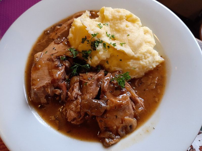 Filet Mignon With Red Wine Reduction