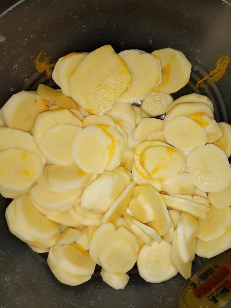 Layering Like a Pro: The Art of Building Your Potato Cake