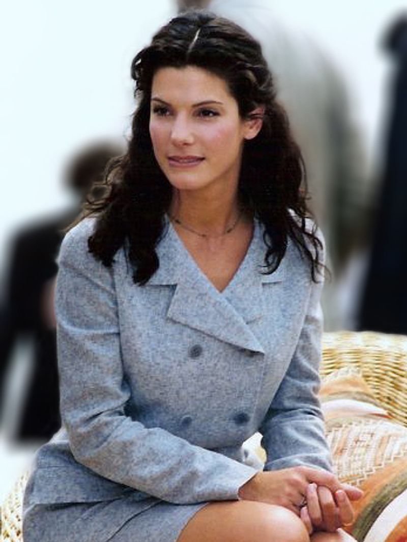 Lucy Moderatz in 'While You Were Sleeping'