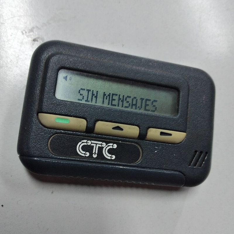 Pagers: Feeling Extremely Important Before Cell Phones