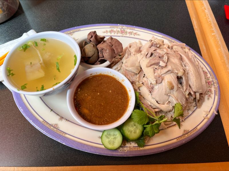 Nong's Khao Man Gai (SE)