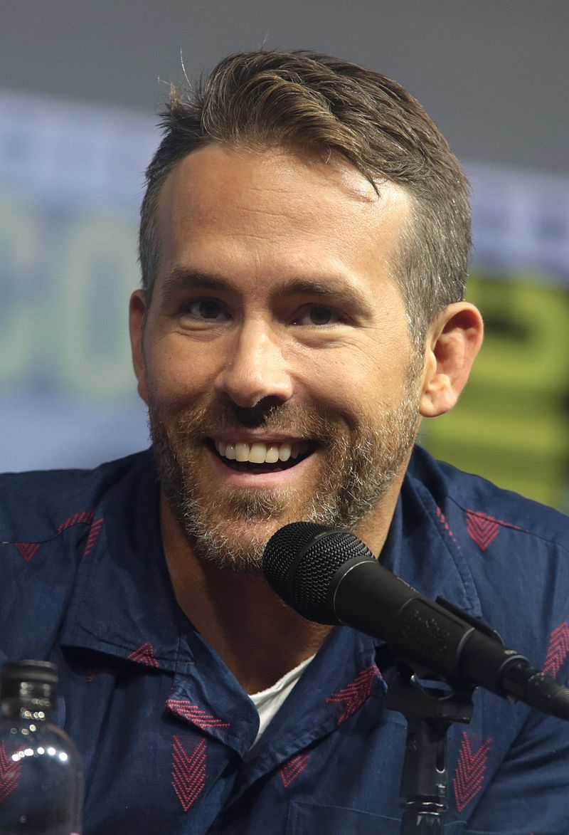 Ryan Reynolds: Deadpool's Got Heart Eyes