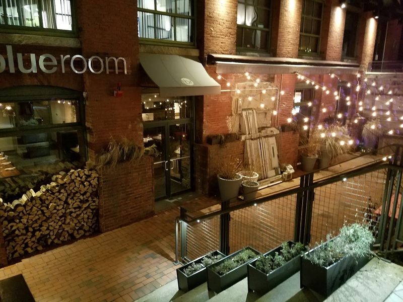 The Blue Room (Closed) (Cambridge, Massachusetts, USA)