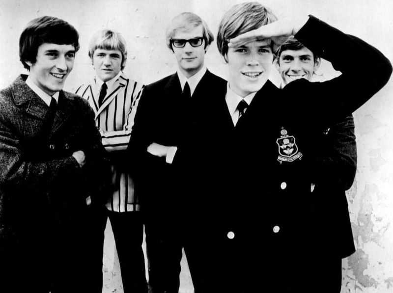 Can't You Hear My Heartbeat - Herman’s Hermits